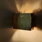 applique_cubique_laiton_poli_wabbes_maison_liedekerke_LK_16