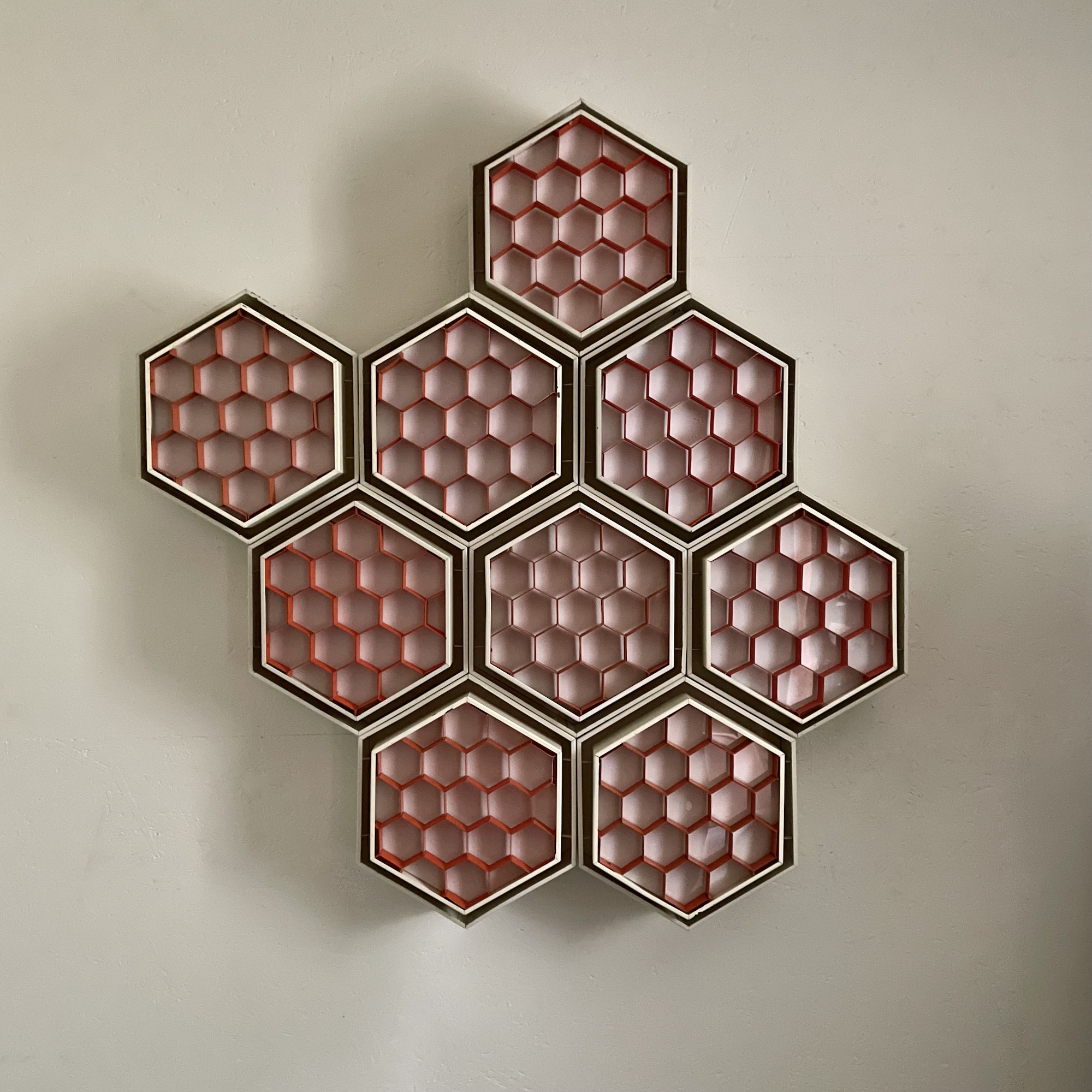 applique_plafonnier_urss_sovietique_ruche_abeille_space_age_1970_seventies_orange_maison_liedekerke_LK_11