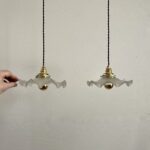 suspensions_paire_verre_sablé_crepe_laiton_bohème_typhany_torsadé_noir_maison_liedekerke_LK_2