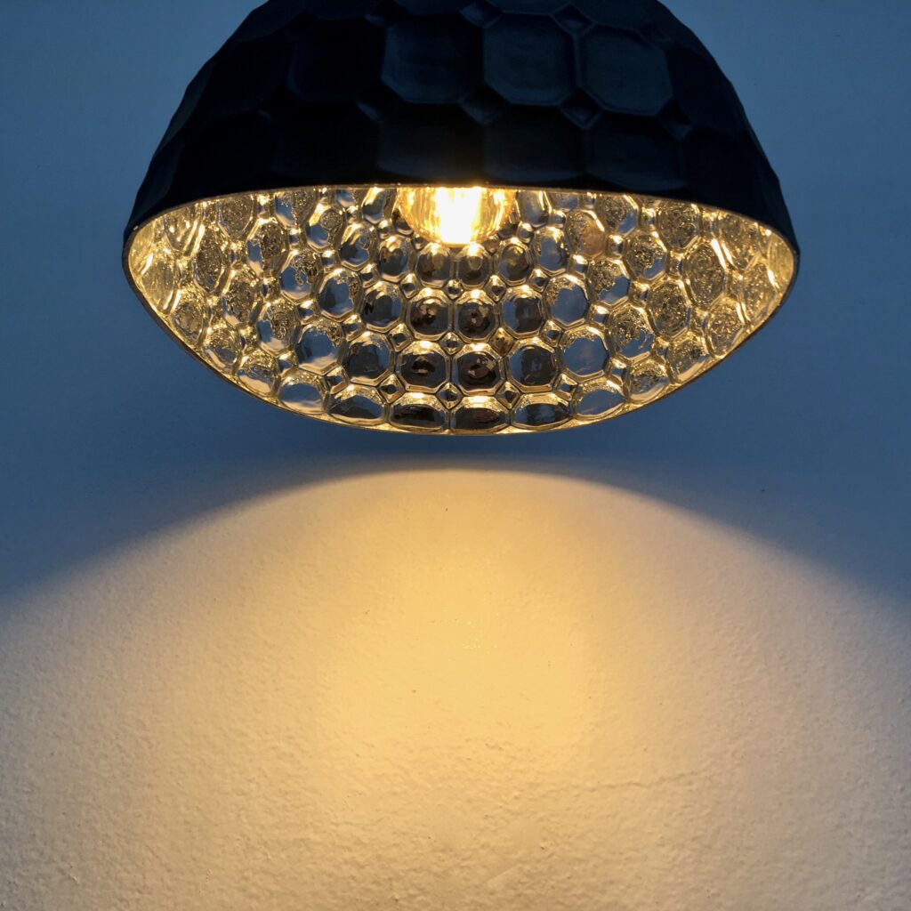 Applique-verre-eglomise-noire-_maison-lk_Maison_Liedekerke-5.jpg
