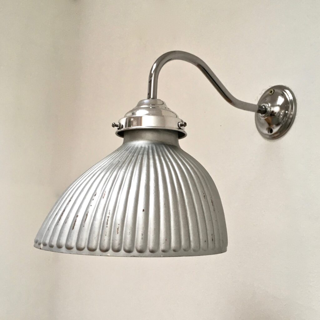 Applique-verre-mercurise_col-de-cygne_Maison_Liedekerke_maison-lk-1.jpeg