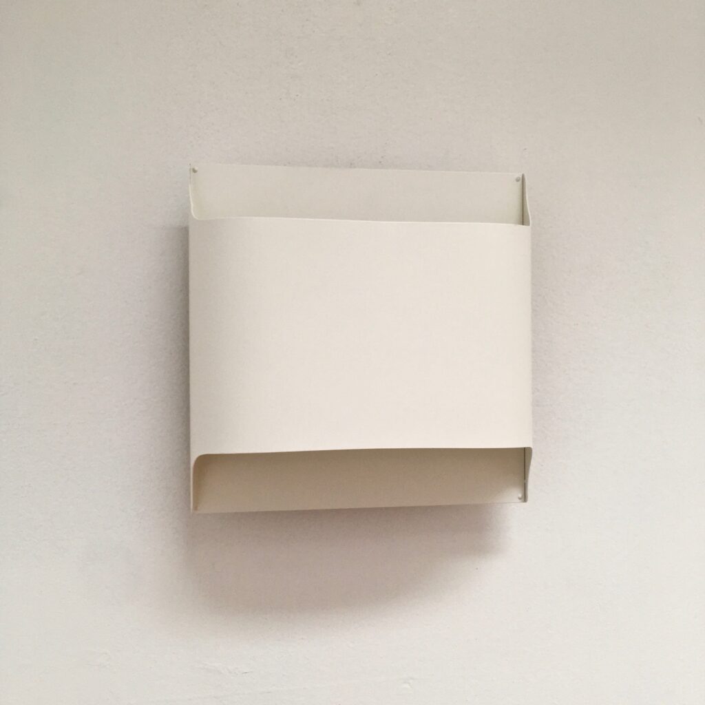 Applique_STAFF_blanc_mat_Maison_Liedekerke_maison-lk.com-6.jpg