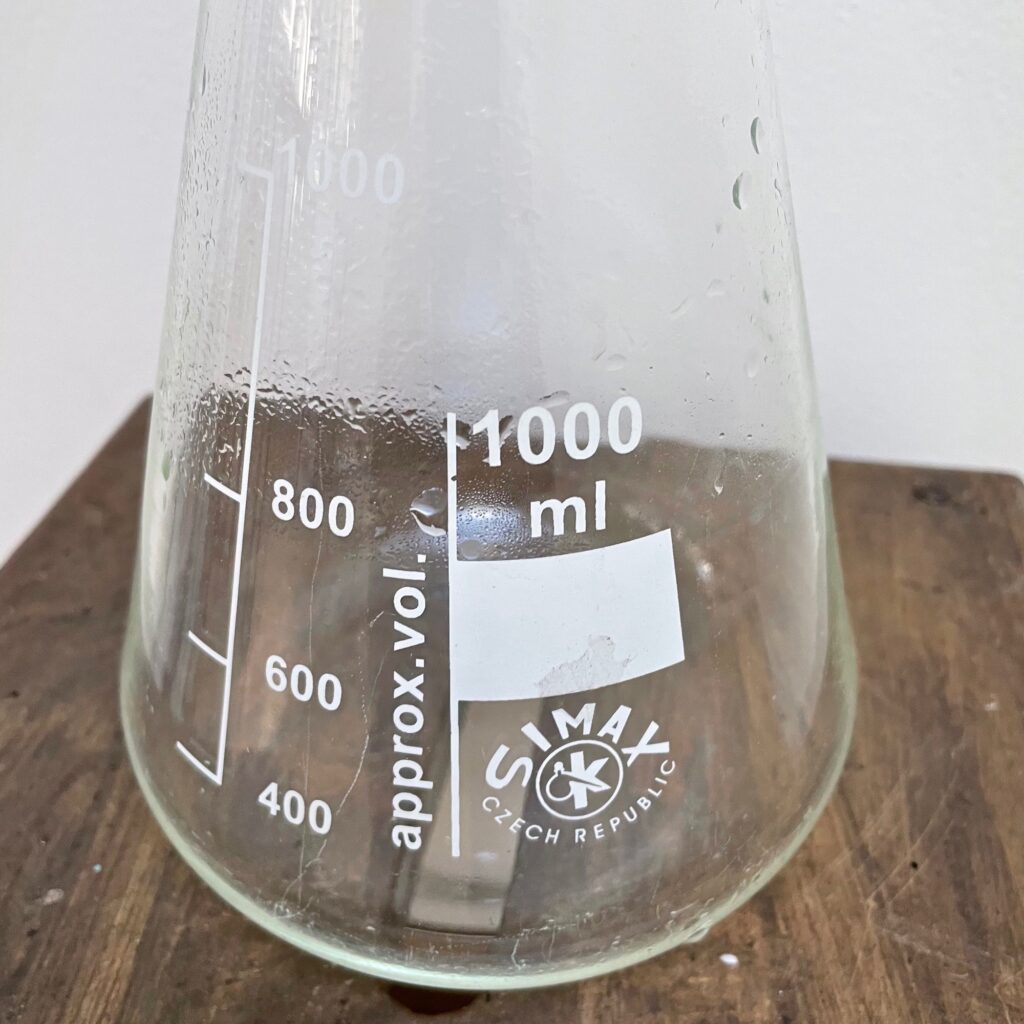 Carafe-de-chimie-1000ml-Maison-Liedekerke_3.jpg