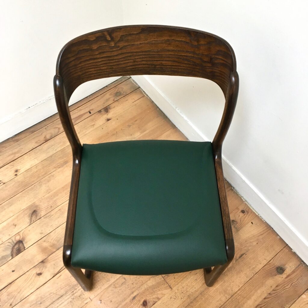 Chaise-BAUMANN_MODELE_TRAINEAU_1960_Maison_Liedekerke_maison-lk.com-10.jpg