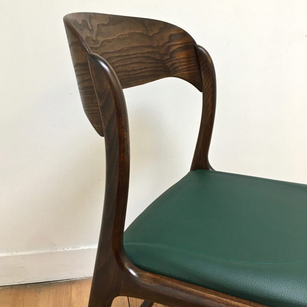 Chaise-BAUMANN_MODELE_TRAINEAU_1960_Maison_Liedekerke_maison-lk.com-9.jpg