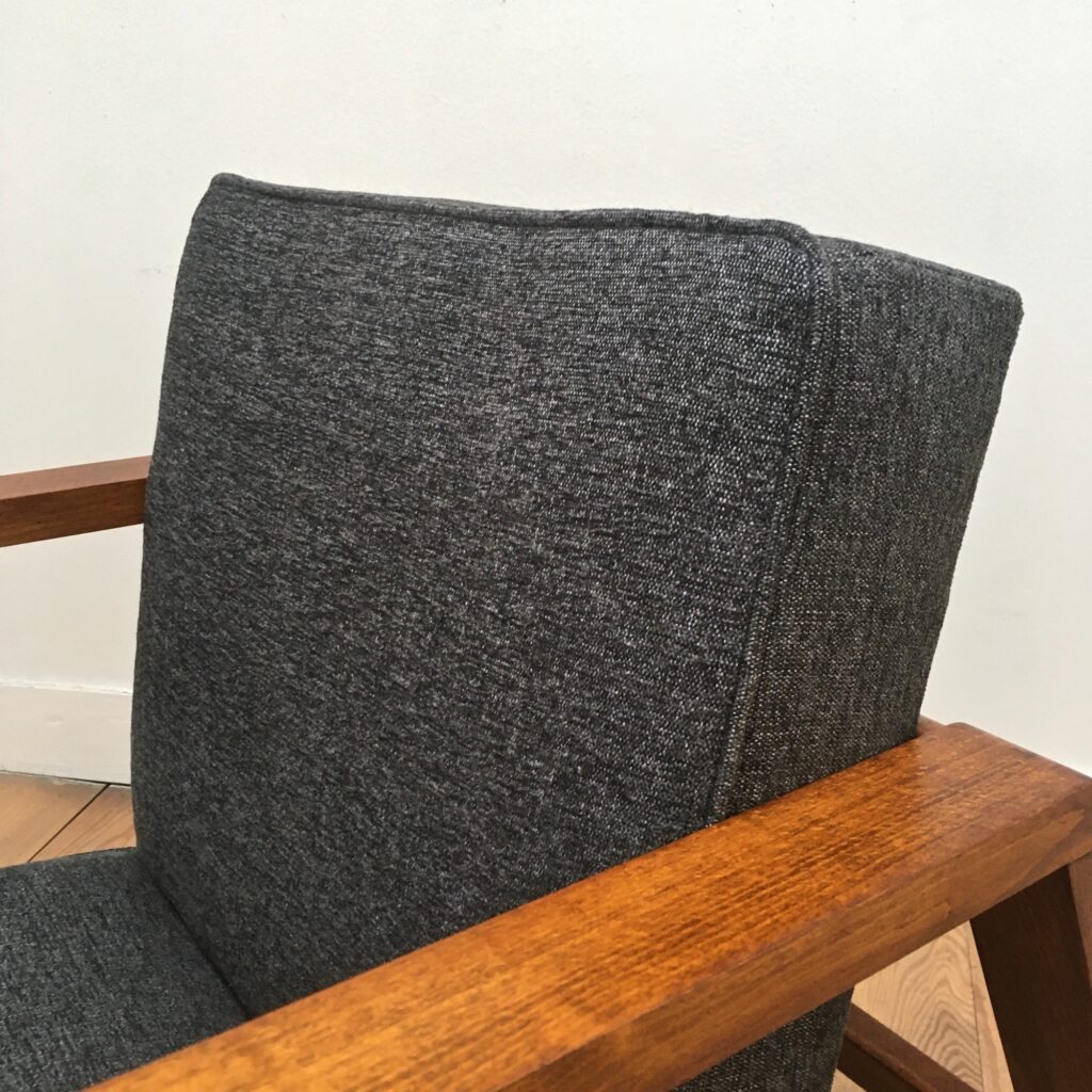 Fauteuil_club_scandinave_vintage_Maison_Liedekerke_maison-lk.com-6.jpg