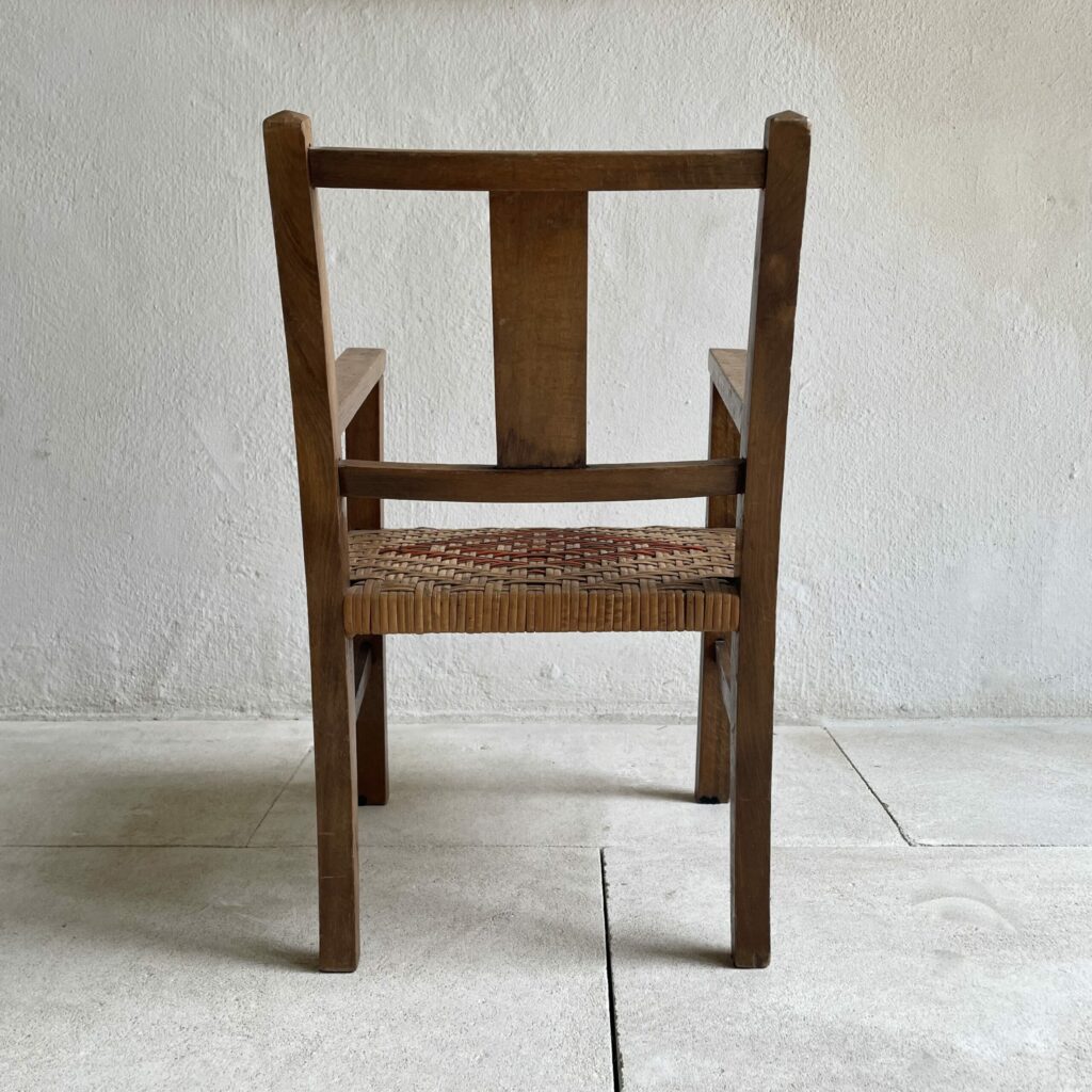 Fauteuil_enfant_osier_tresse_motif_cannage_maison_liedekerke_lk_4-scaled-1.jpeg