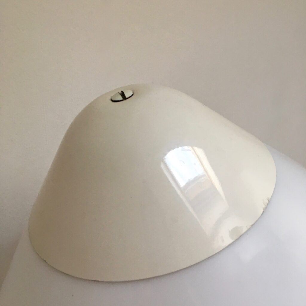 Lampadaire_OPALA_blanc_Wegner_Poulsen_Maison_Liedekerke_maison-lk-4.jpg