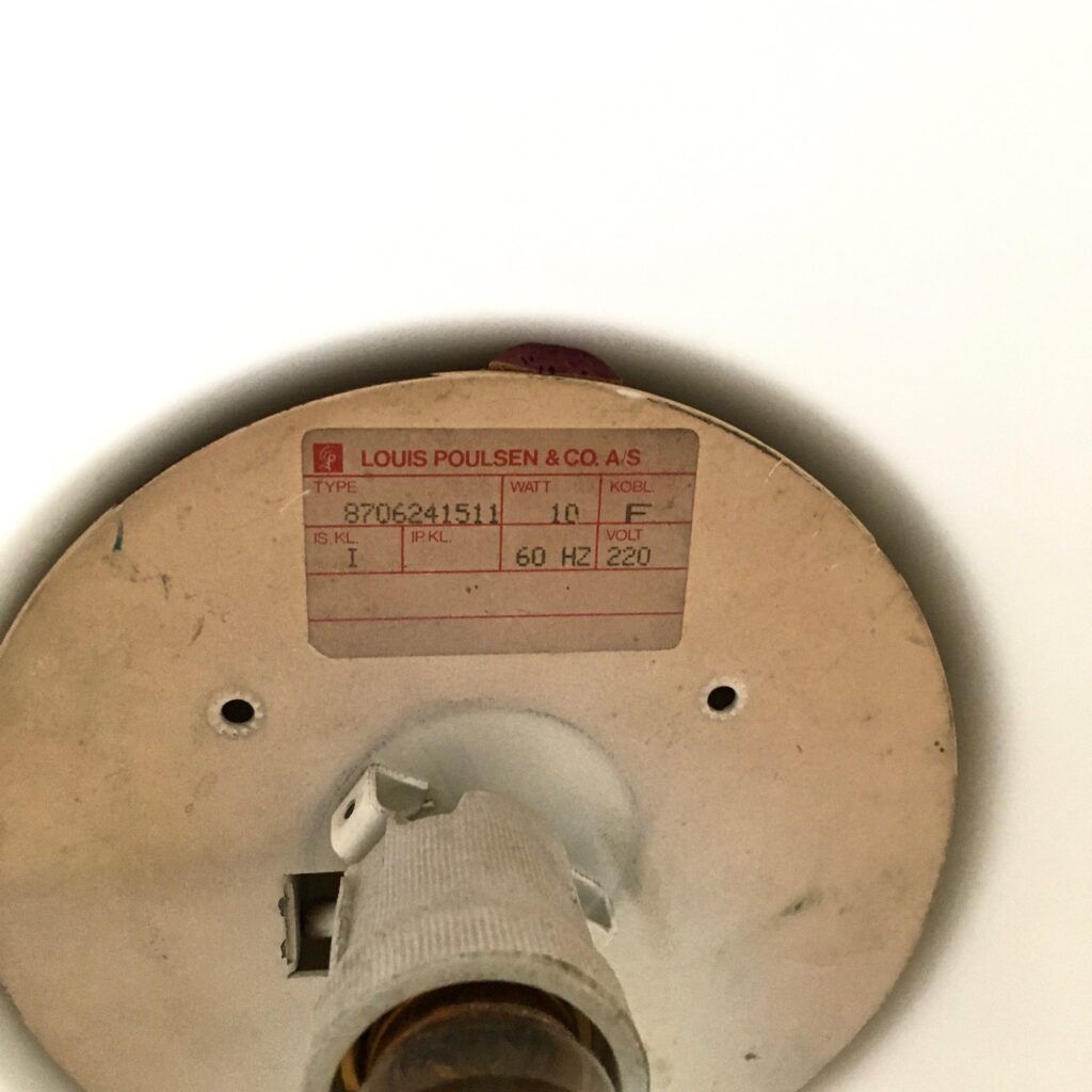 Lampadaire_OPALA_blanc_Wegner_Poulsen_Maison_Liedekerke_maison-lk-8.jpg