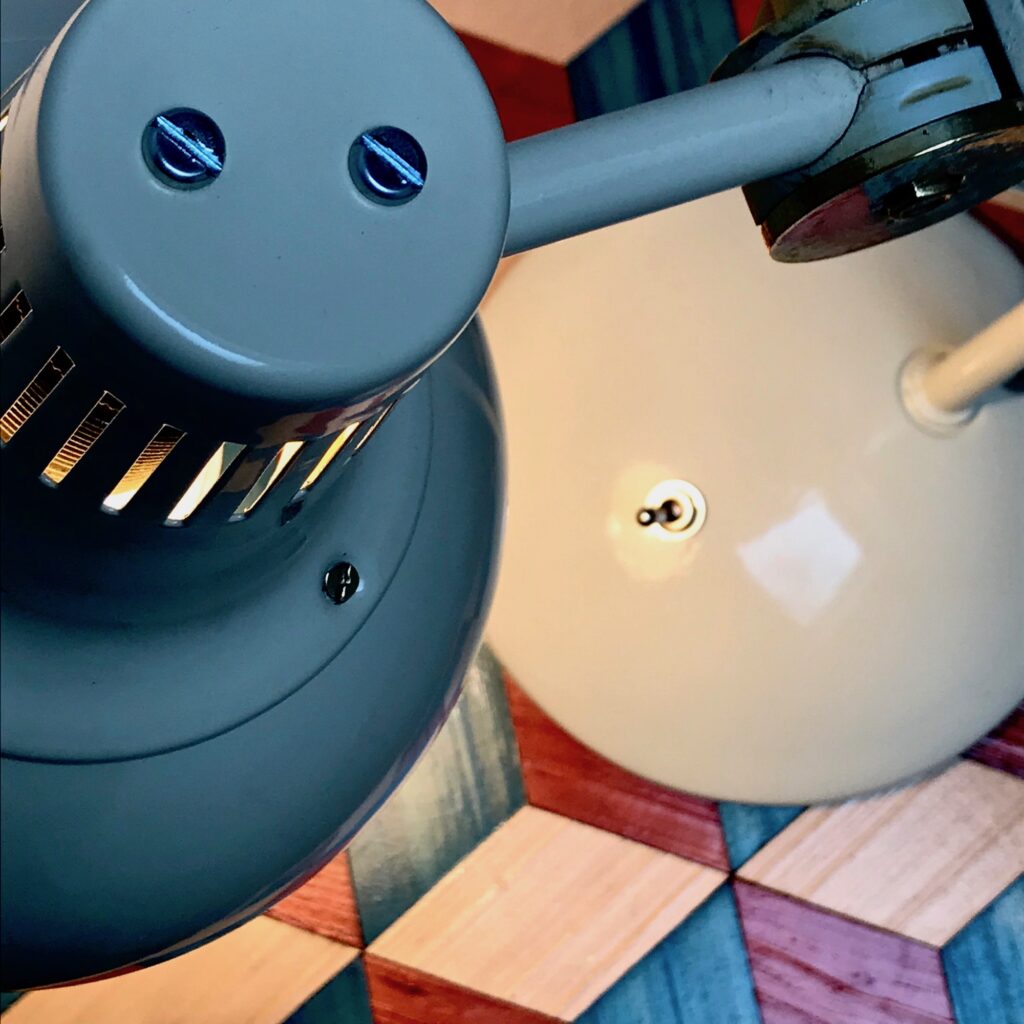 Lampe_bureau_articulee_creme_Maison_liedekerke_LK_7.jpg