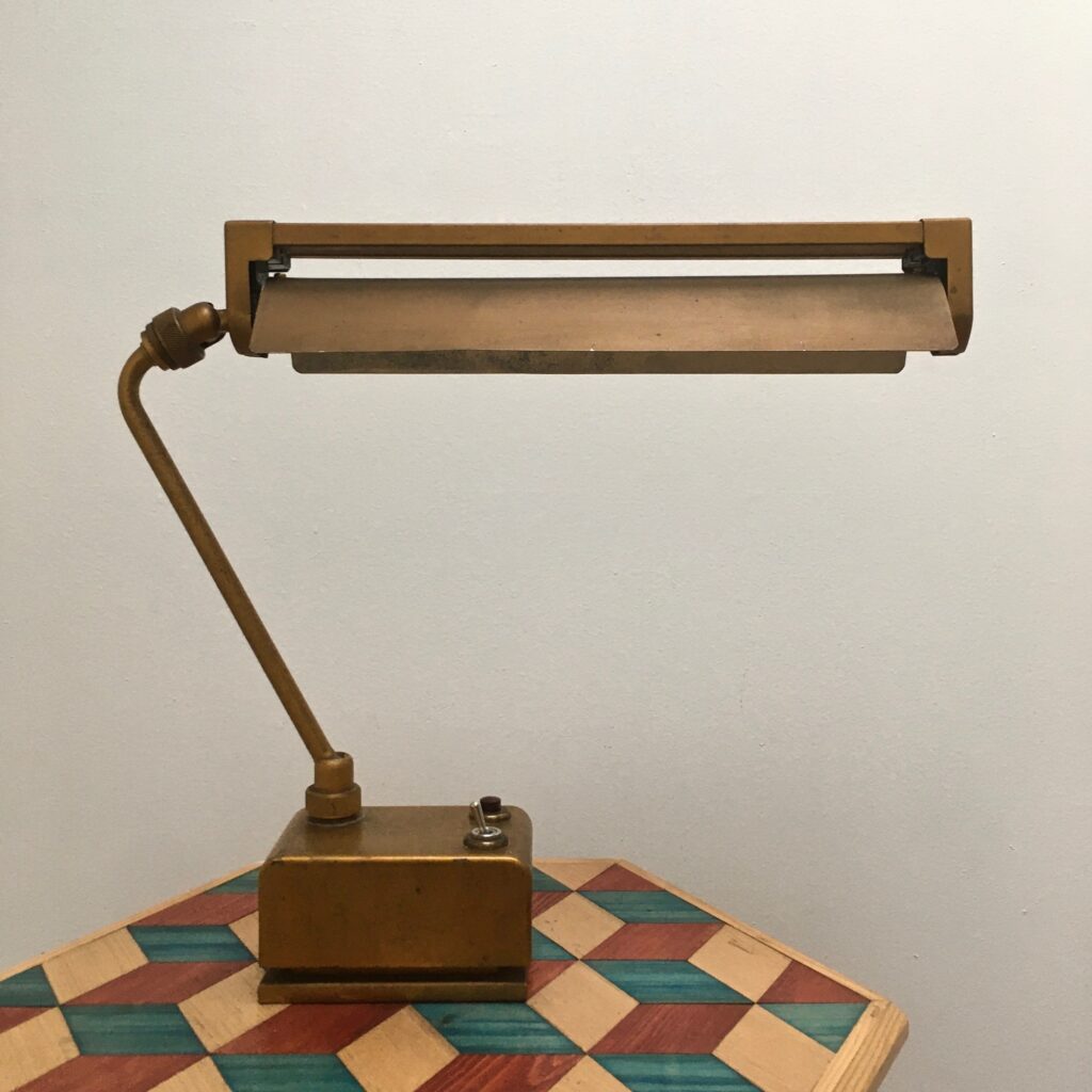 Lampe_bureau_articulee_mazdafluor_LB16_1950_MaisonLiedekerke_maison-lk.com-4-1.jpg