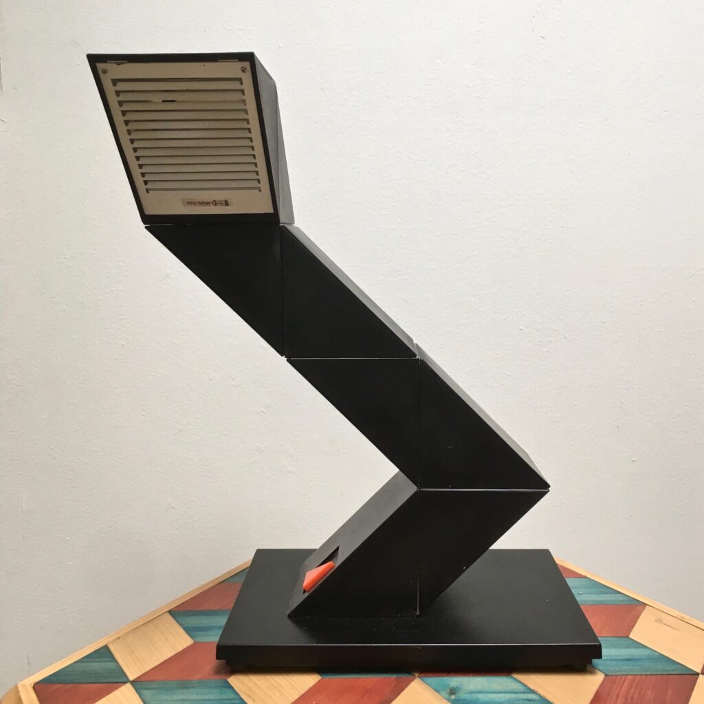 Lampe_bureau_articulee_zigzag_Elite_1980_1990_Maison-Liedekerke_maison-lk.com-5.jpg
