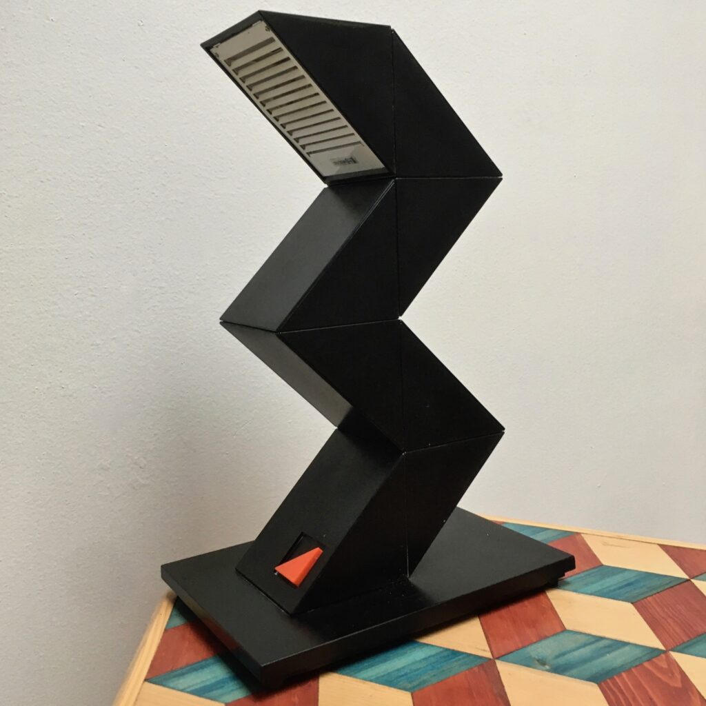 Lampe_bureau_articulee_zigzag_Elite_1980_1990_Maison-Liedekerke_maison-lk.com-7.jpg