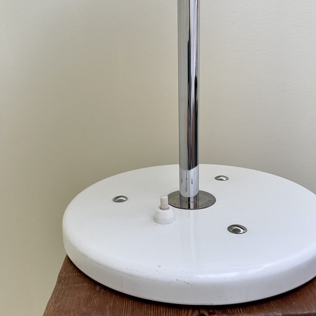 Luxo_borens_aurora_lampe_bureau_maison_liedekerke_LK_6.jpeg