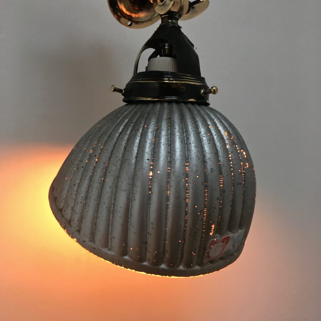 Paire_appliques_eglomisees_GAL_Maison_Liedekerke_maison-lk.com-1.jpg