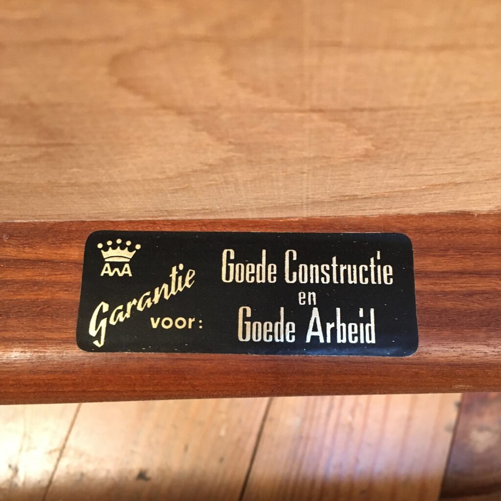 Paire_chaises_AWA_Maison_Liedekerke_maison-lk-13.jpeg
