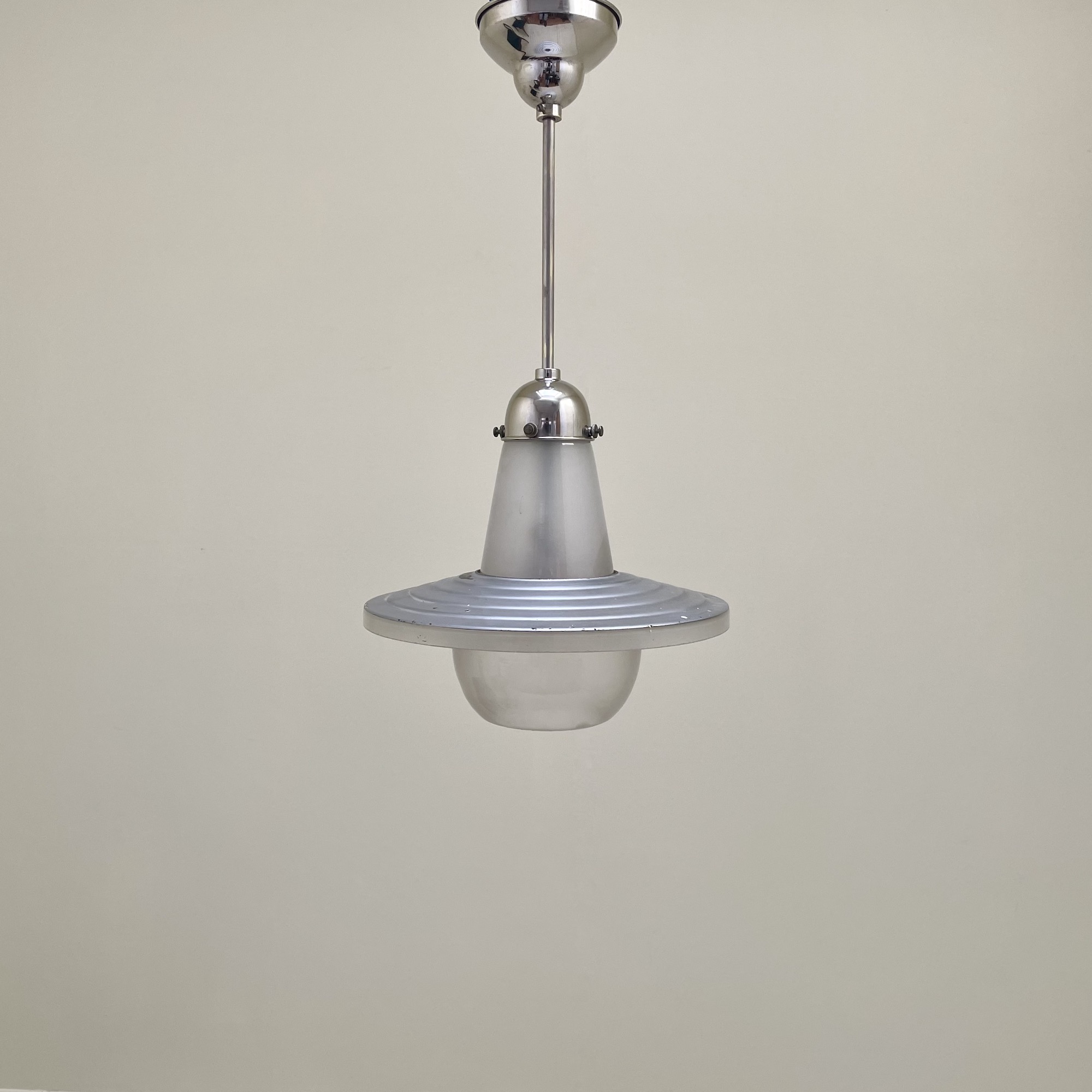 Suspension Bauhaus – Image 3