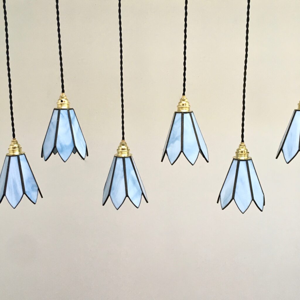 Suspension_Holly_bleue_Pate_de_verre_Maison_Liedekerke_maison-lk.com_6.jpg