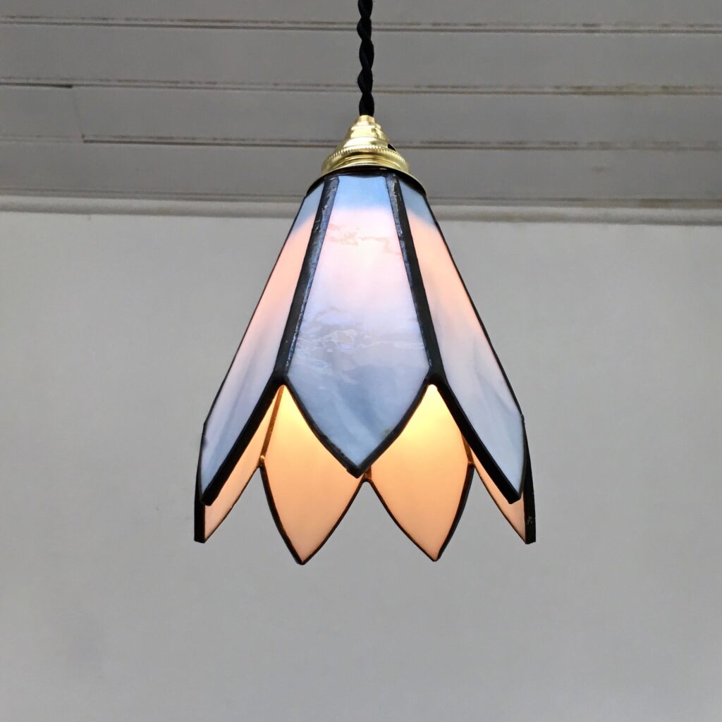 Suspension_Holly_bleue_Pate_de_verre_Maison_Liedekerke_maison-lk.com_8.jpg