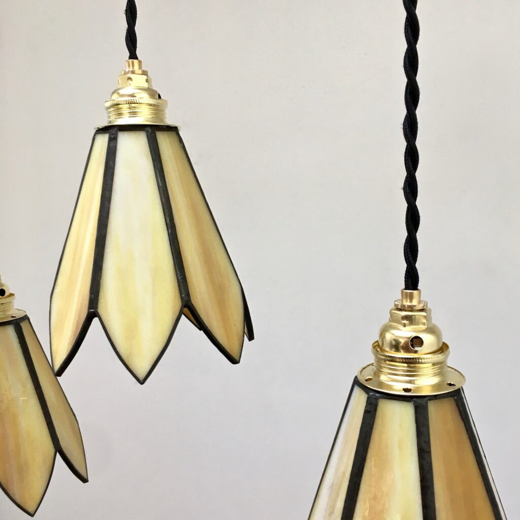Suspension_Holly_jaune_Pate_de_verre_Maison_Liedekerke_maison-lk.com_4.jpg