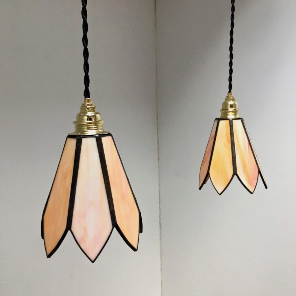 Suspension_Holly_orange_Pate_de_verre_Maison_Liedekerke_maison-lk.com_3.jpg