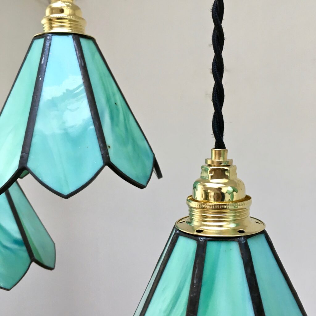 Suspension_Holly_verte_Pate_de_verre_Maison_Liedekerke_maison-lk.com_8.jpg