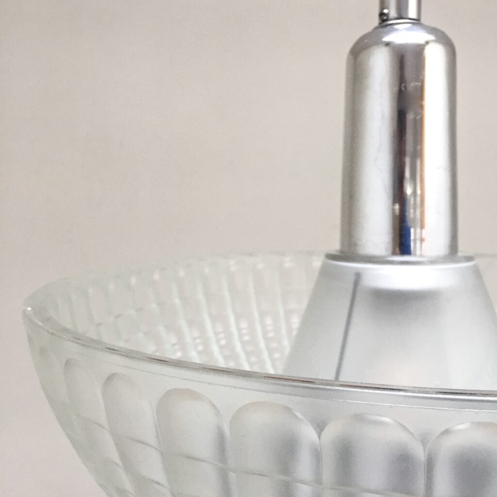 Suspension_Holophane_globe_aluminium_Maiosn_liedekerke_LK_3.jpg