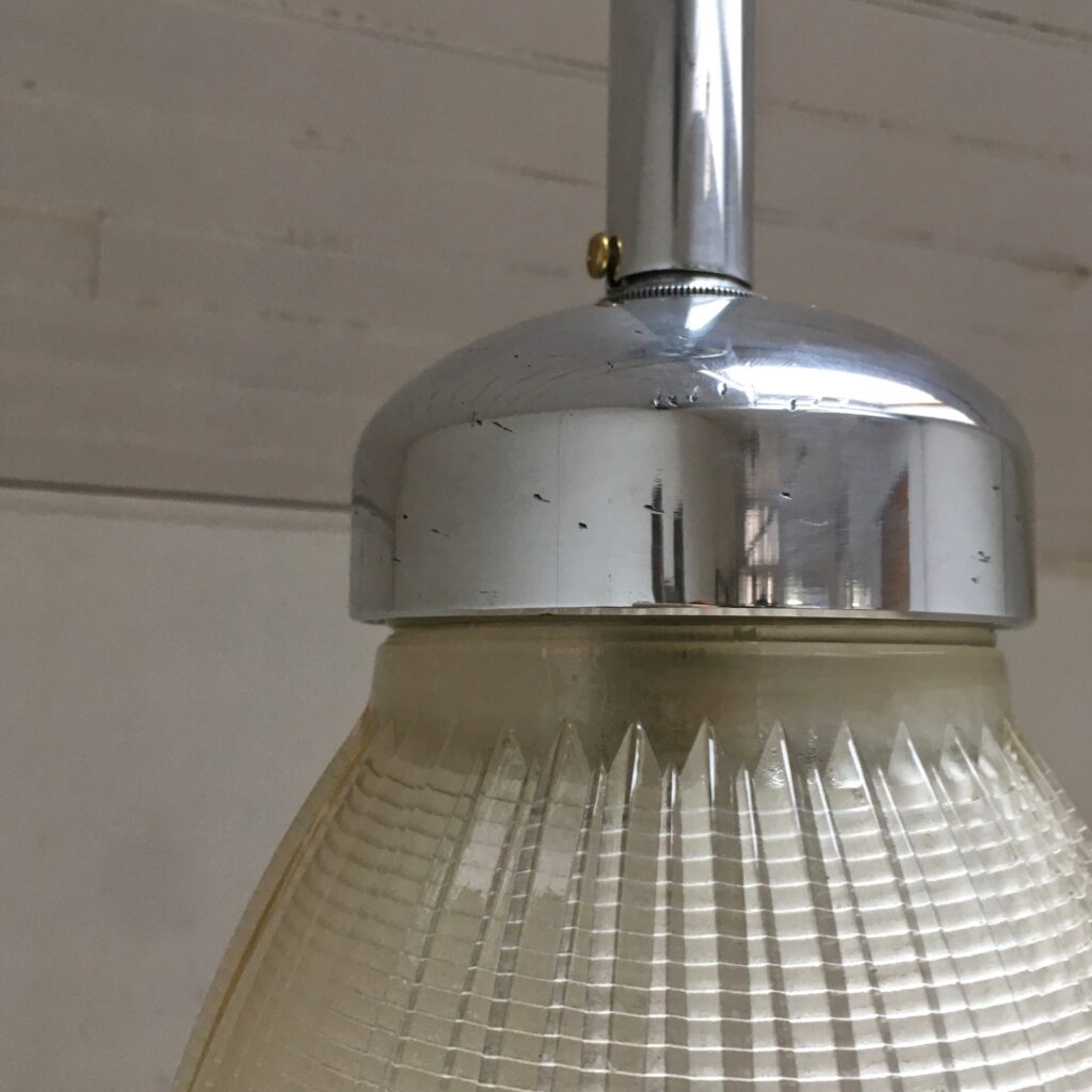 Suspension_Holophane_n°7_circa-1950_Maison-Liedekerke_maison-lk.com-6.jpg