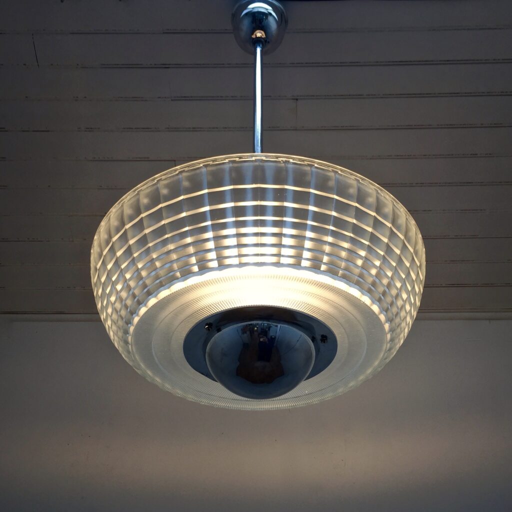 Suspension_Holophane_soucoupe_Maison_Liedekerke_maison-lk.com-6-copie.jpg