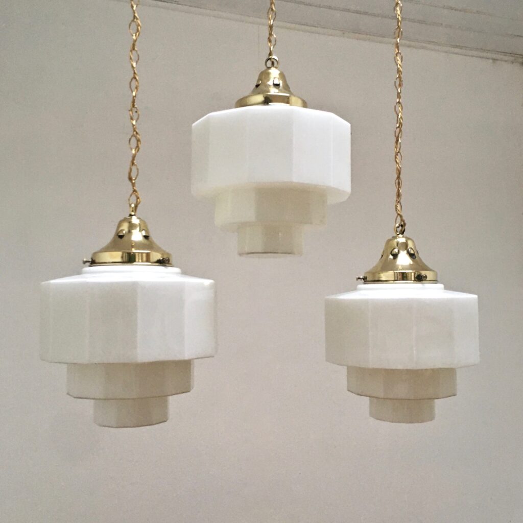 Suspension_Skyscraper_Opaline_1930_MaisonLiedekerke_maison-lk.com-2.jpg