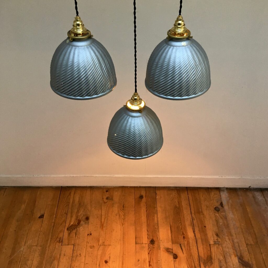 Suspension_eglomisee_czech_1940_Maison-Liedekerke_maison-lk.com-5-scaled-1.jpg