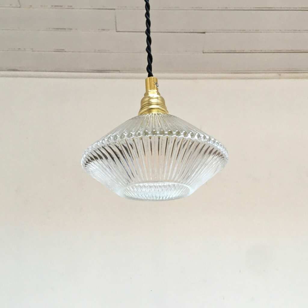 Suspension_toupie_holophane_Maison_Liedekerke_maison-lk.com-5-scaled-1.jpg