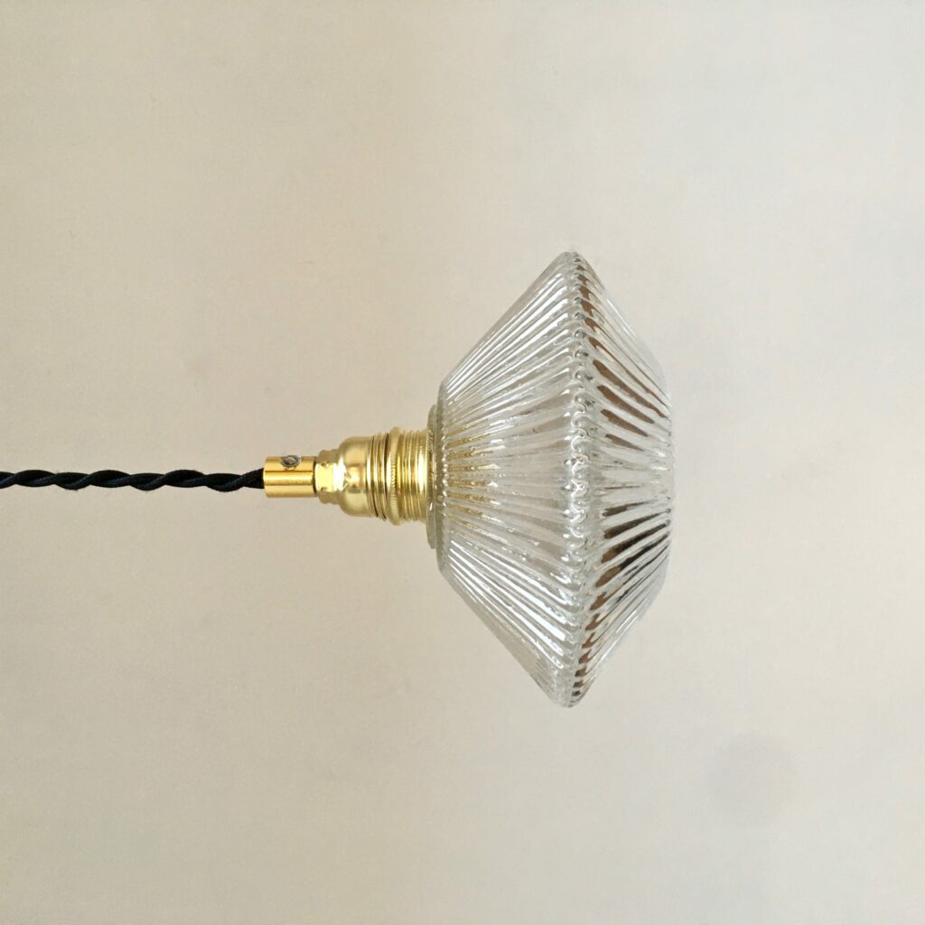 Suspension_toupie_holophane_Maison_Liedekerke_maison-lk.com-6-scaled-1.jpg