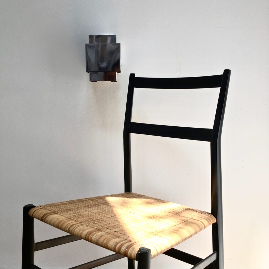 applique_cubique_chrome_maison_liedekerke_LK_10.jpg
