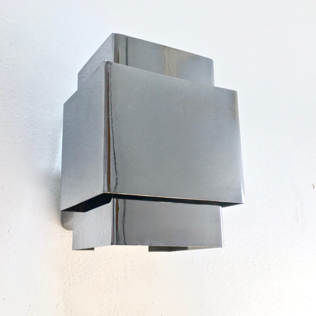 applique_cubique_chrome_maison_liedekerke_LK_5.jpg