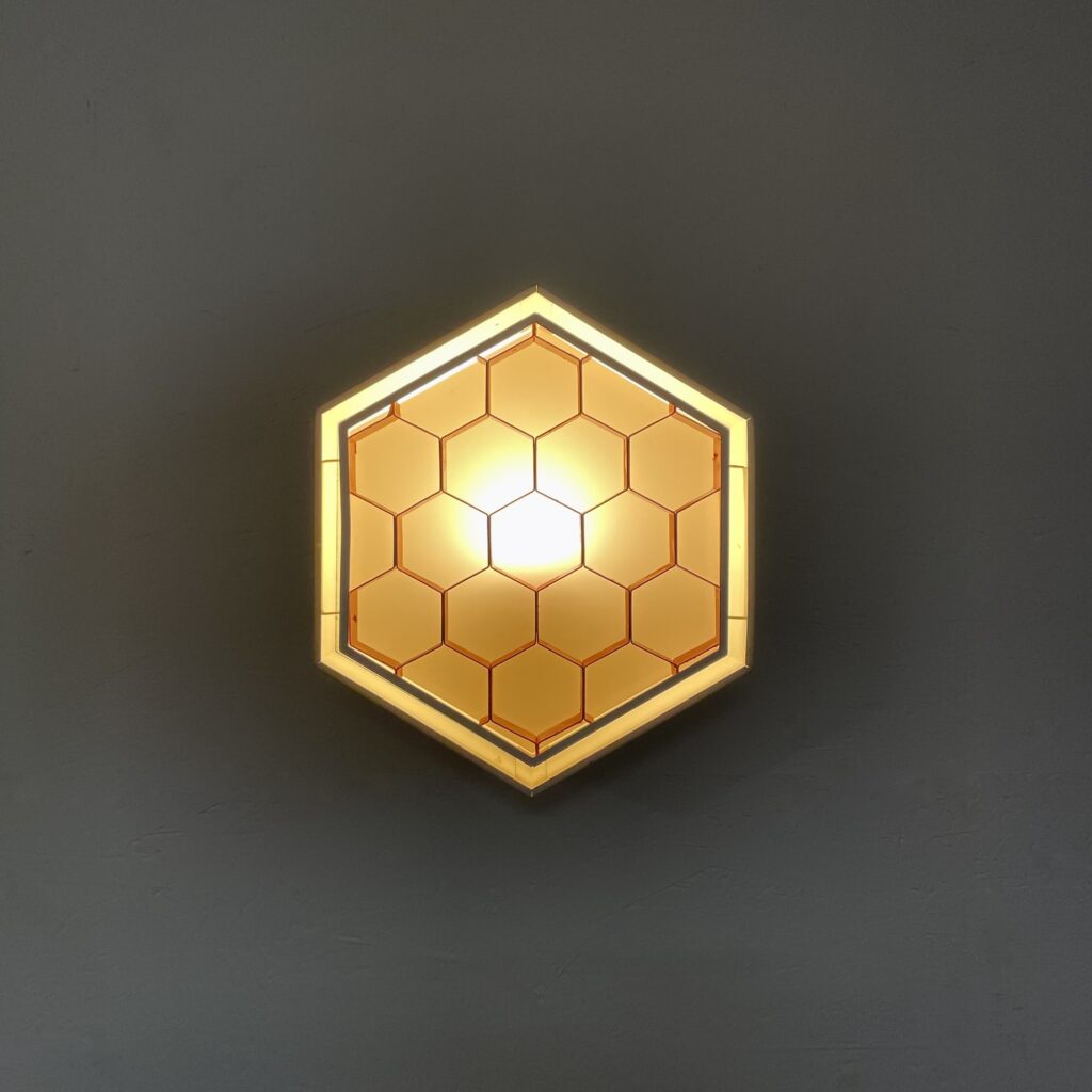 applique_plafonnier_urss_sovietique_ruche_abeille_space_age_1970_seventies_orange_maison_liedekerke_LK_6.jpeg