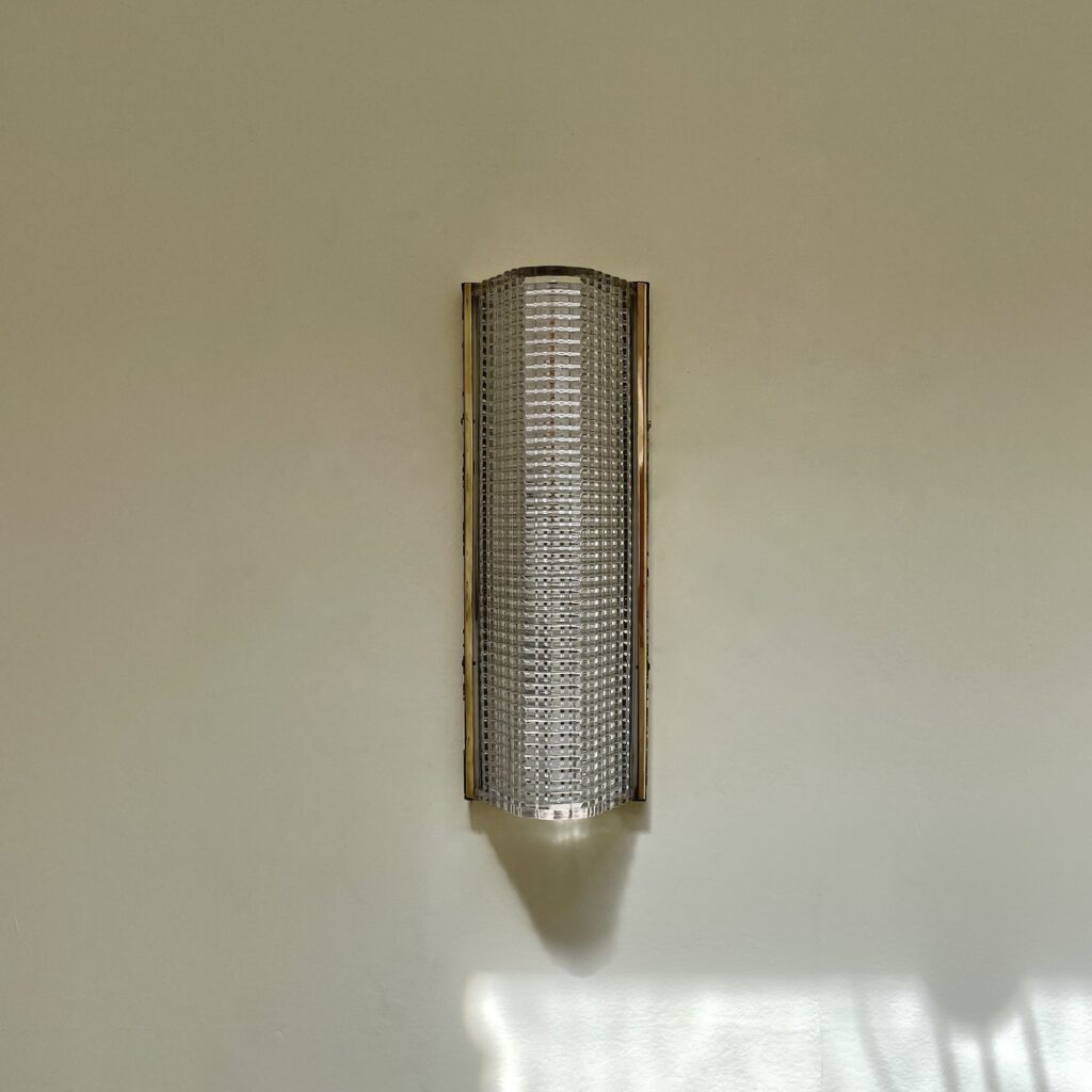 applique_verre_strie_triangle_rectangle_liseuse_maison_liedekerke_LK_1.jpeg