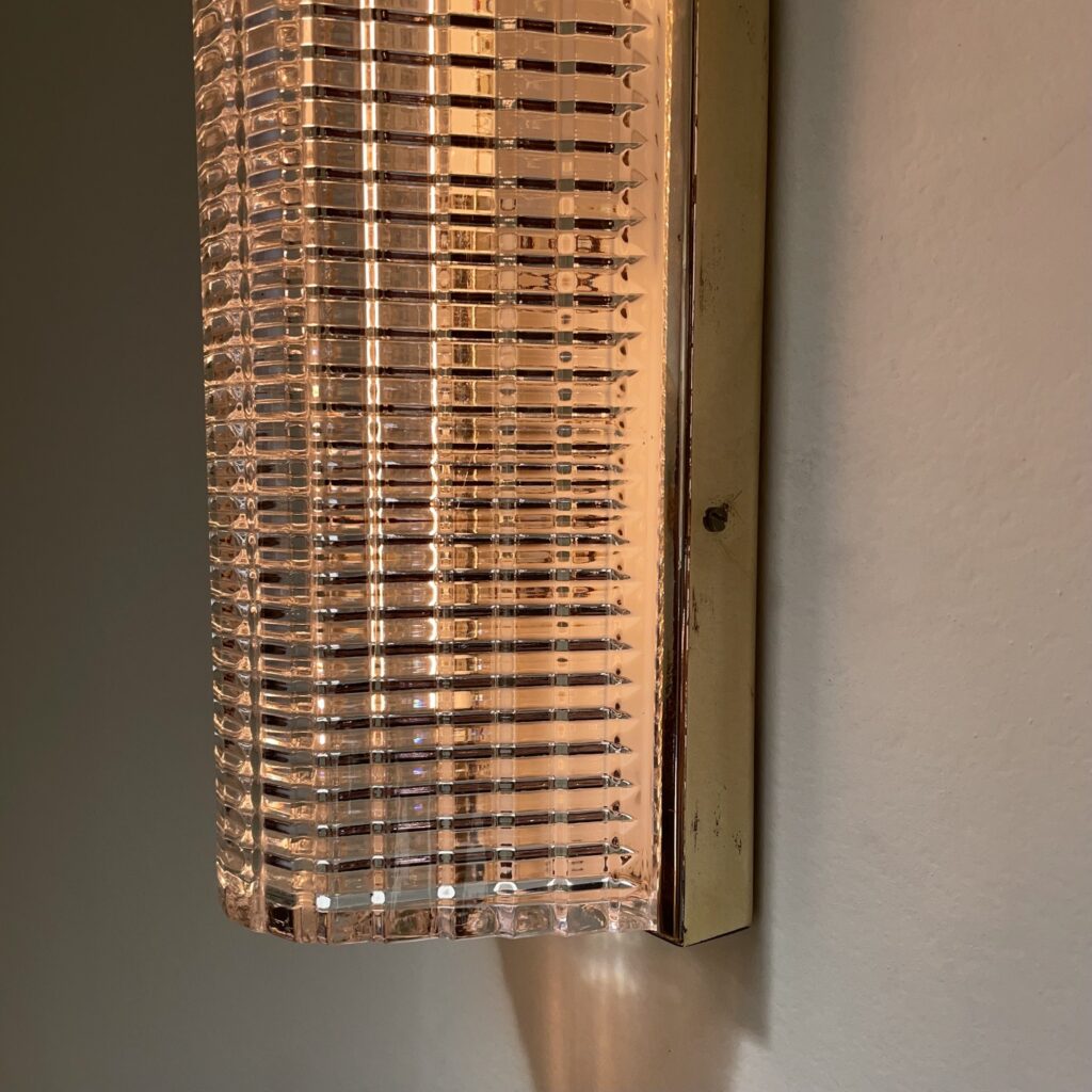 applique_verre_strie_triangle_rectangle_liseuse_maison_liedekerke_LK_10.jpeg