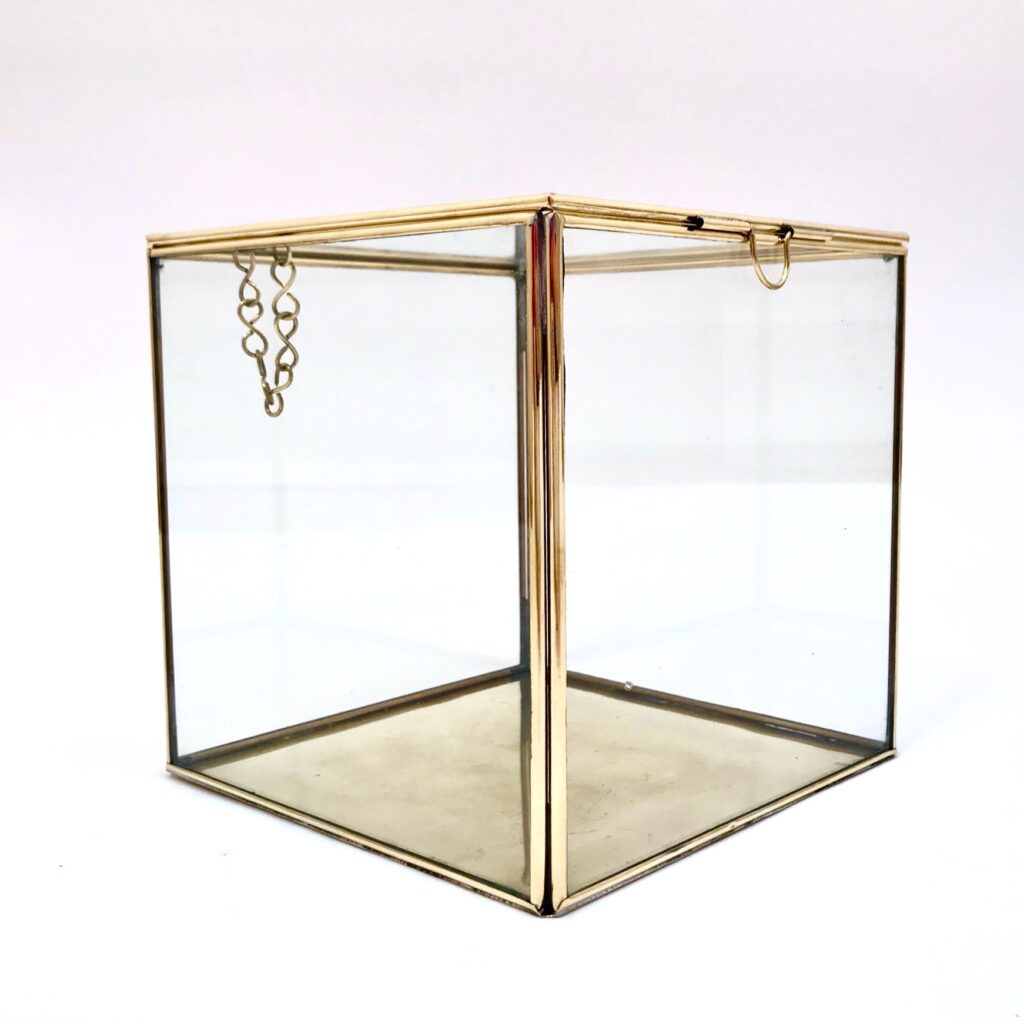 boite-cube-PM-fermee-34_MAISON_LIEDEKERKE_MLK4.jpg