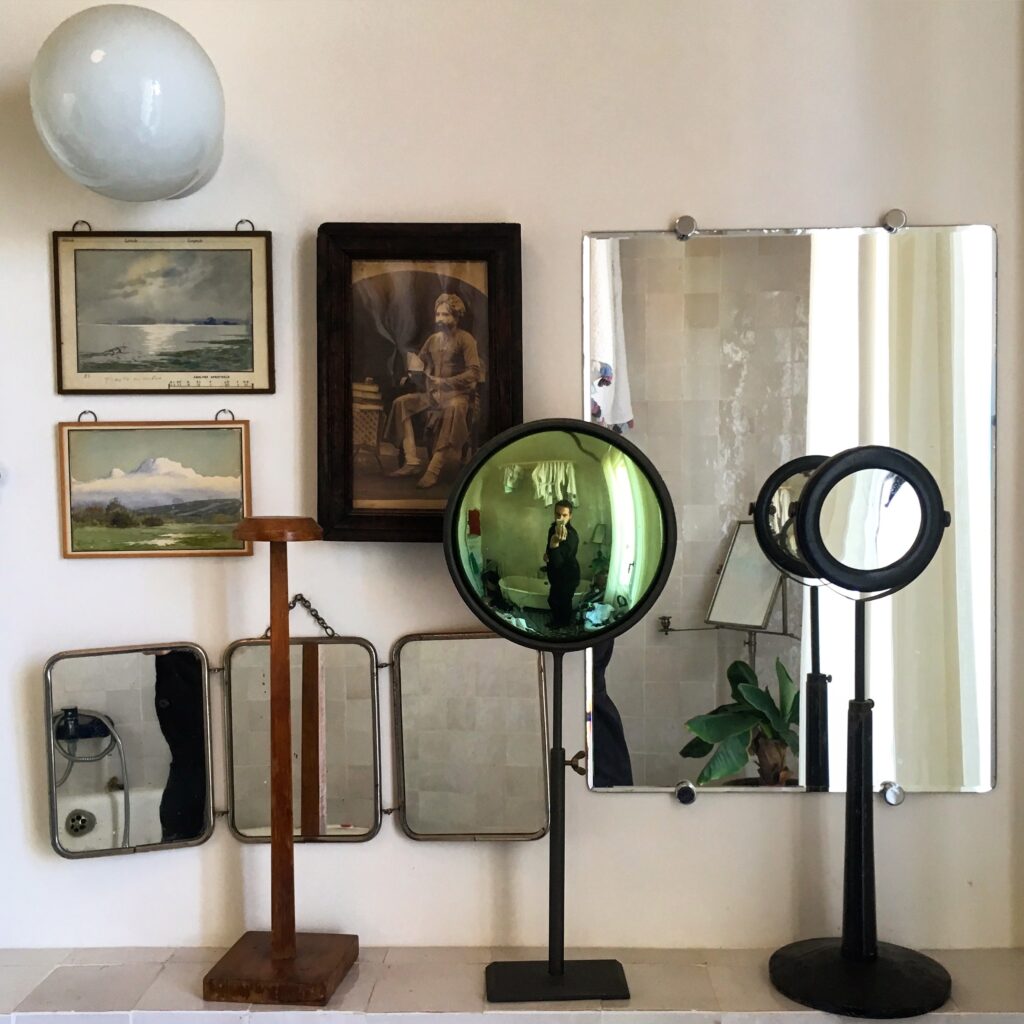 composition_miroir_barbier_sorciere_liedekerke_maison-lk_.jpg