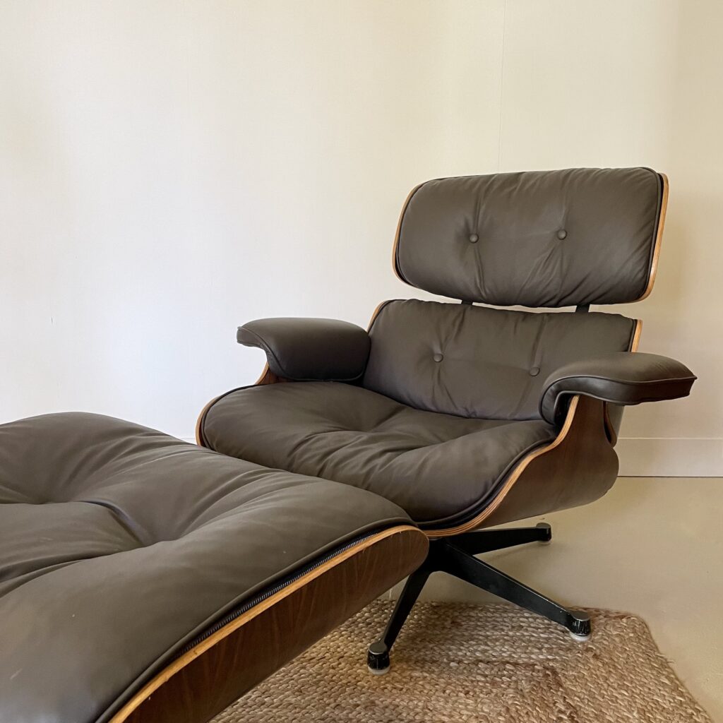 fauteuil_ottoman_eames_lounge_chair_maison_liedekerke_LK_3.jpeg