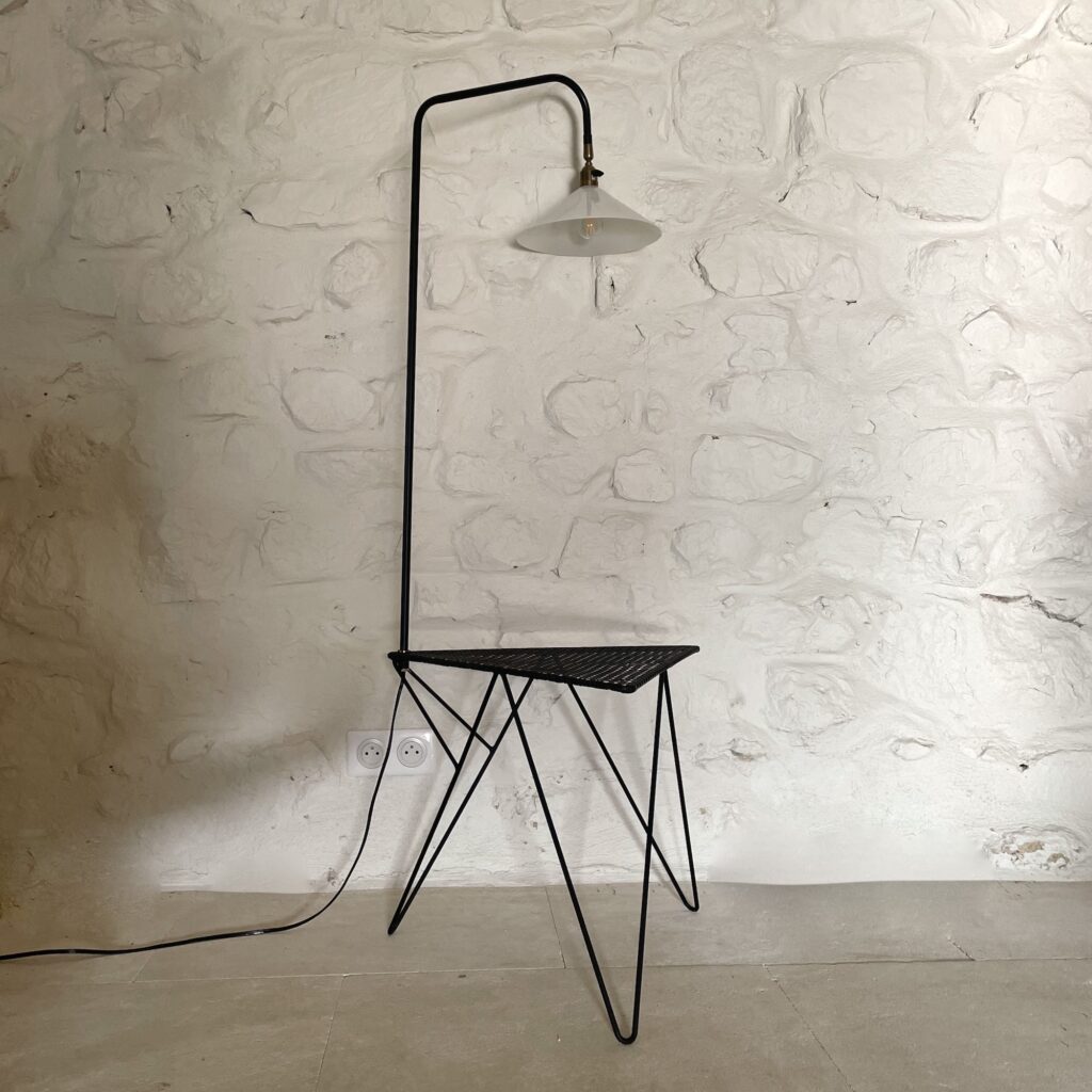 lampadaire_tablette_mategot_liseuse-opaline_bout_canape_maison_liedekerke_lk_1.jpeg
