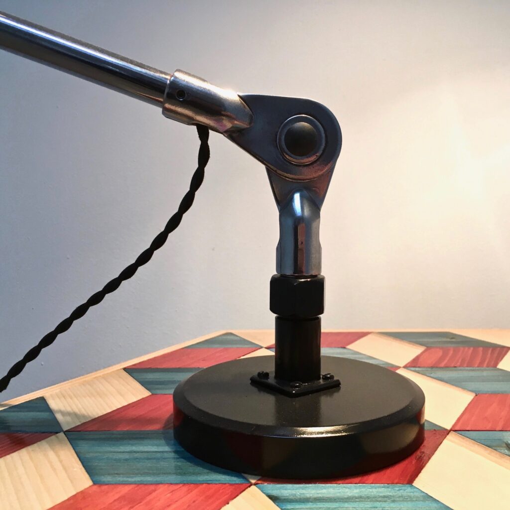 lampe_articulee_industrielle_maison_Liedekerke_LK_11-1.jpg