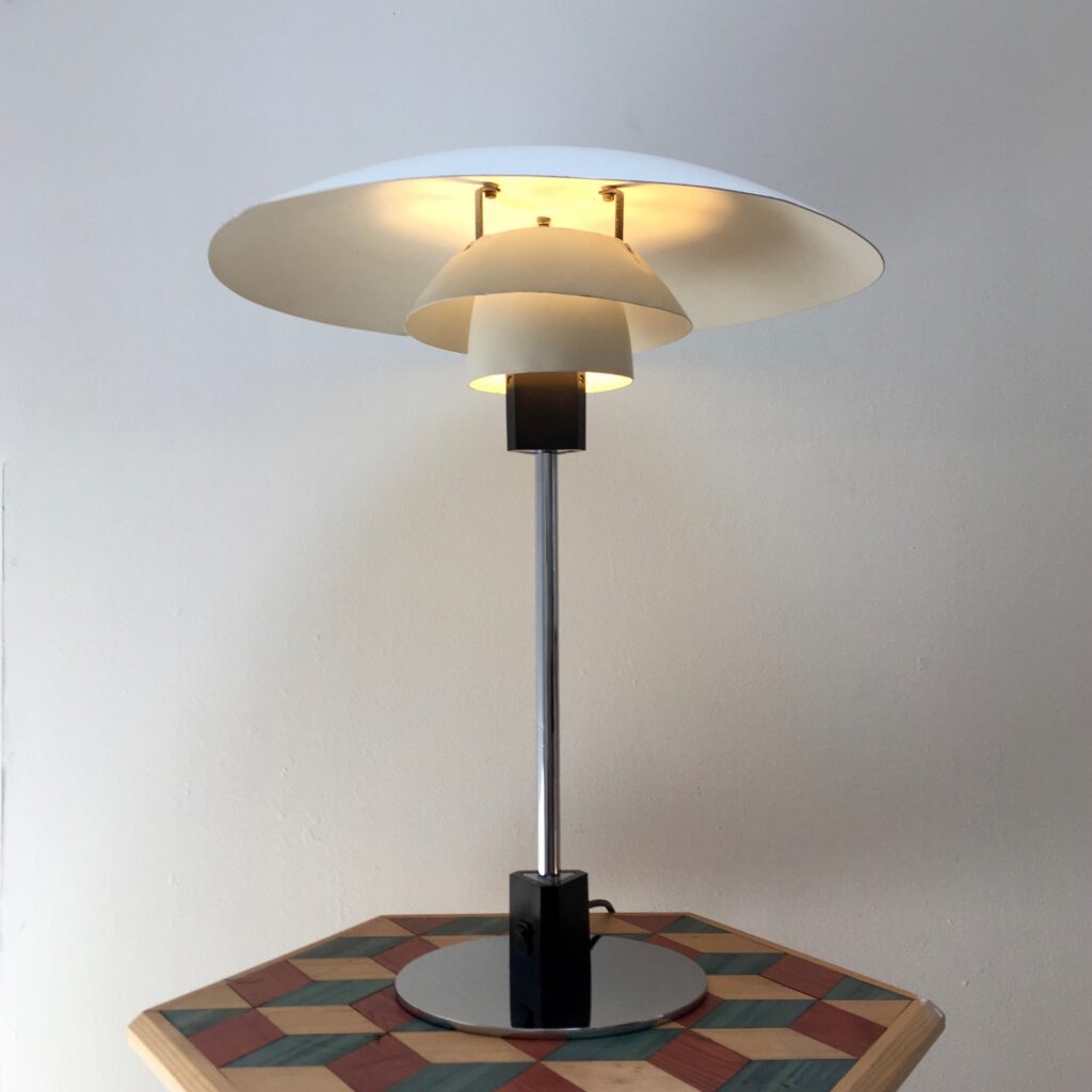 lampe_bureau_poulsen_PH43_maison_liedekerke_LK_3.jpg