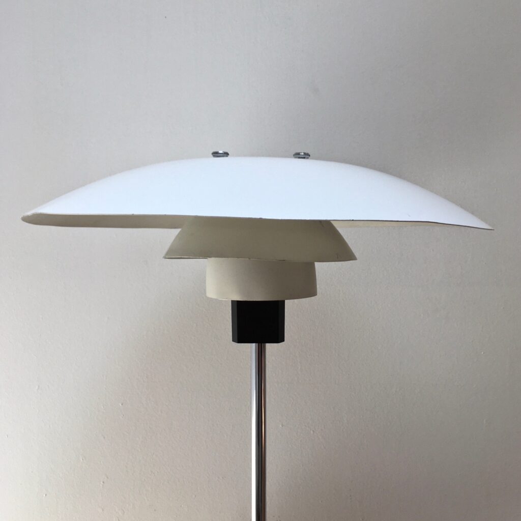 lampe_bureau_poulsen_PH43_maison_liedekerke_LK_4.jpg