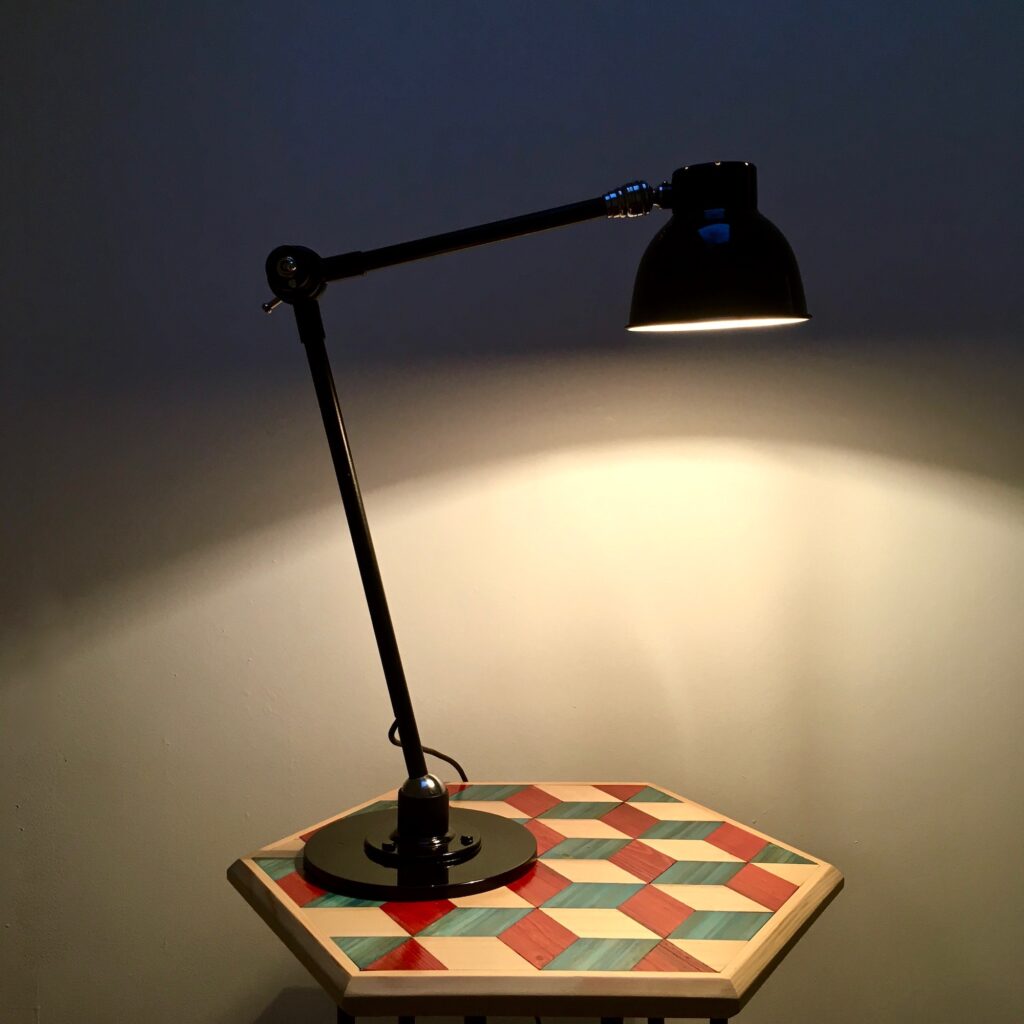 lampe_bureau_rotule_maison_liedekerke_LK_3.jpg