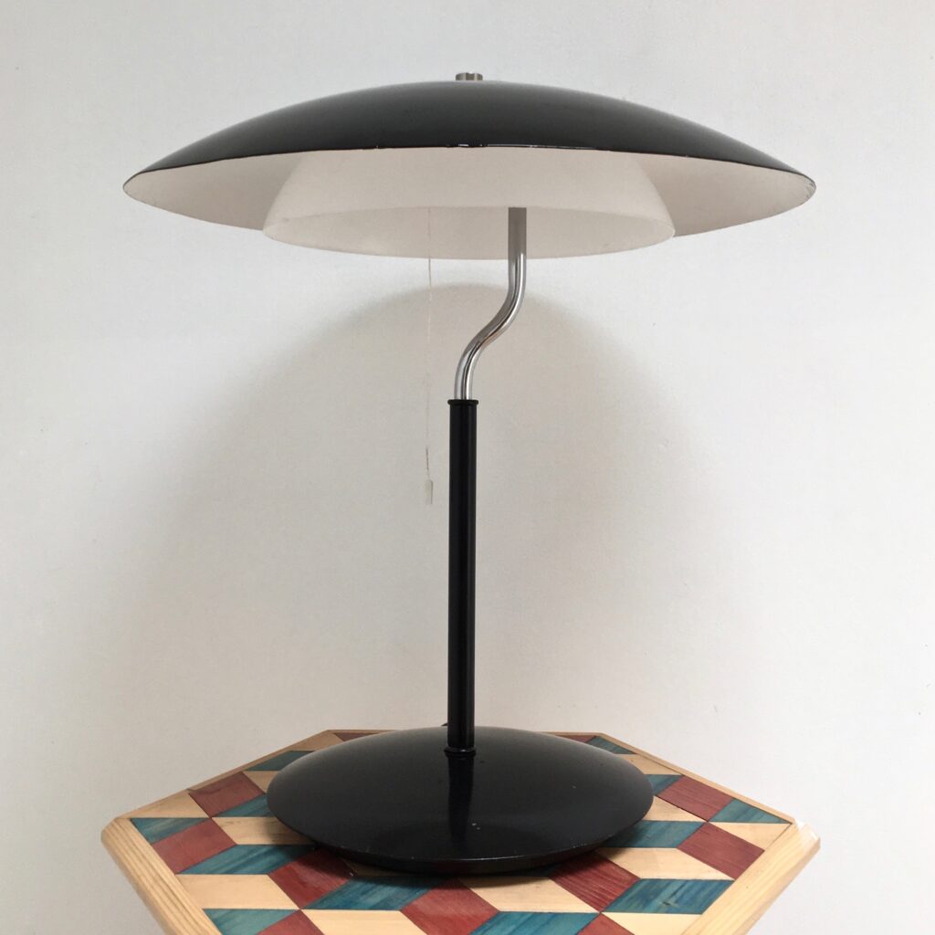 lampe_bureau_table_hovik_lys_jonas_hilde_noir_maison_liedekerke_LK_2.jpg