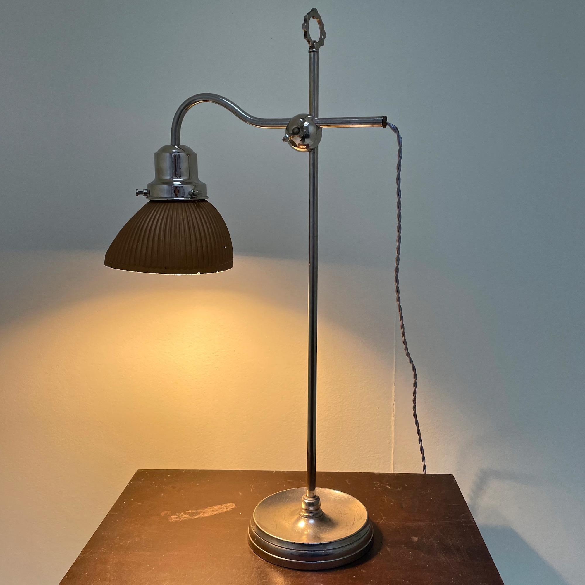 Lampe de chevet "Réflecteurs Français" – Image 2
