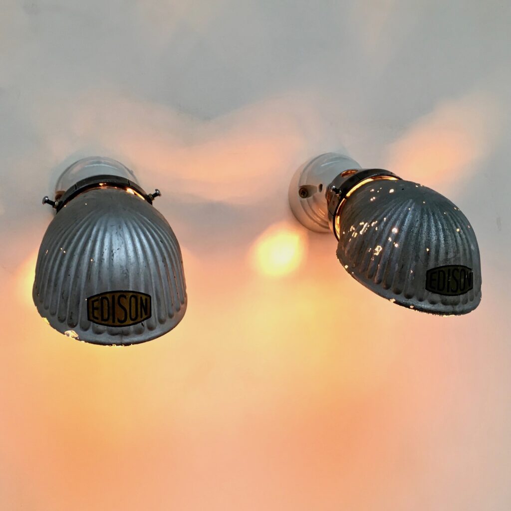paire_appliques_eglomise_edison_porcelaine_maison_liedekerke_lk_10.jpg