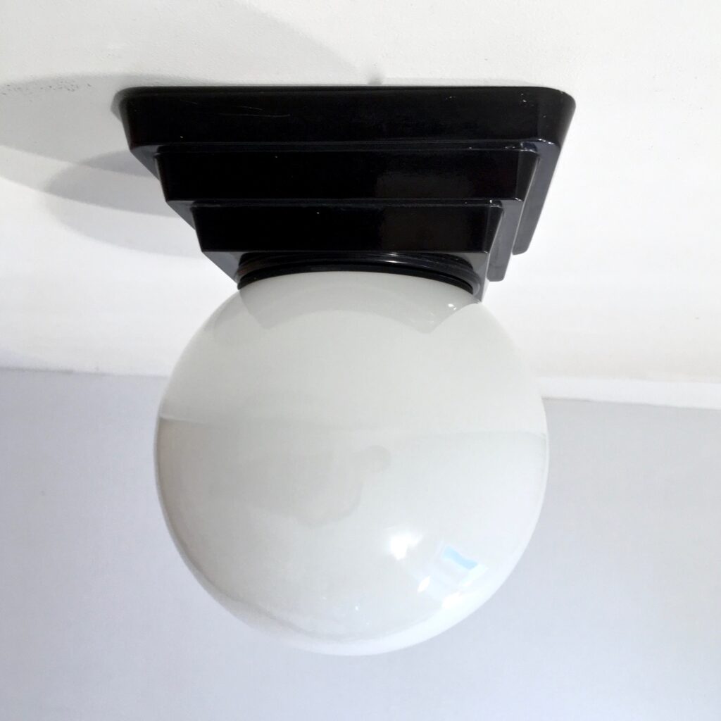 plafonnier_bakelite_opaline_maison_liedekerke_LK_2-1.jpg